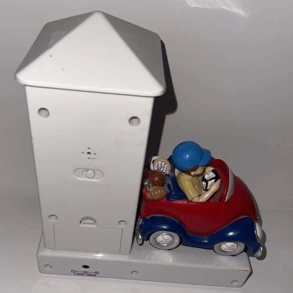 It's About Time - Traffic Light Alarm Clock - Nightlight - Boy in Car Stoplight - Picture 4 of 4